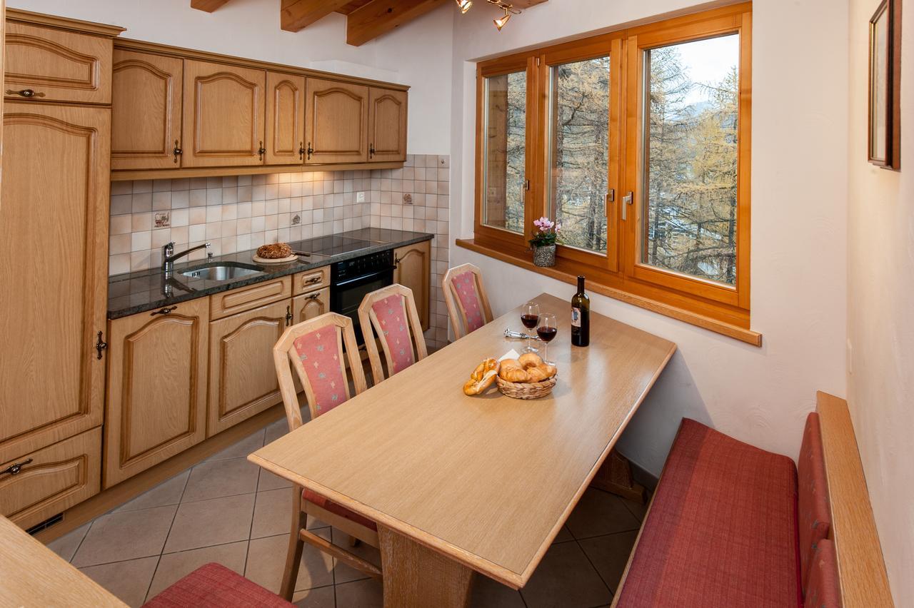 Appartements Zermatt Paradies Chambre photo